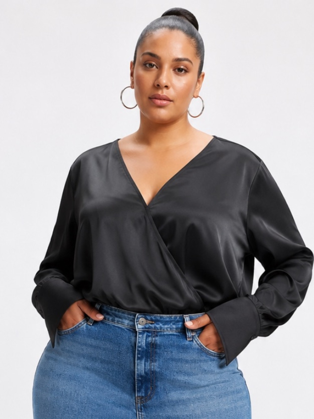 Good American Long Sleeve Stretch Satin Faux Wrap Top Black Size 7 US 24 4XL